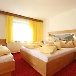 Plangger 3* פונדס